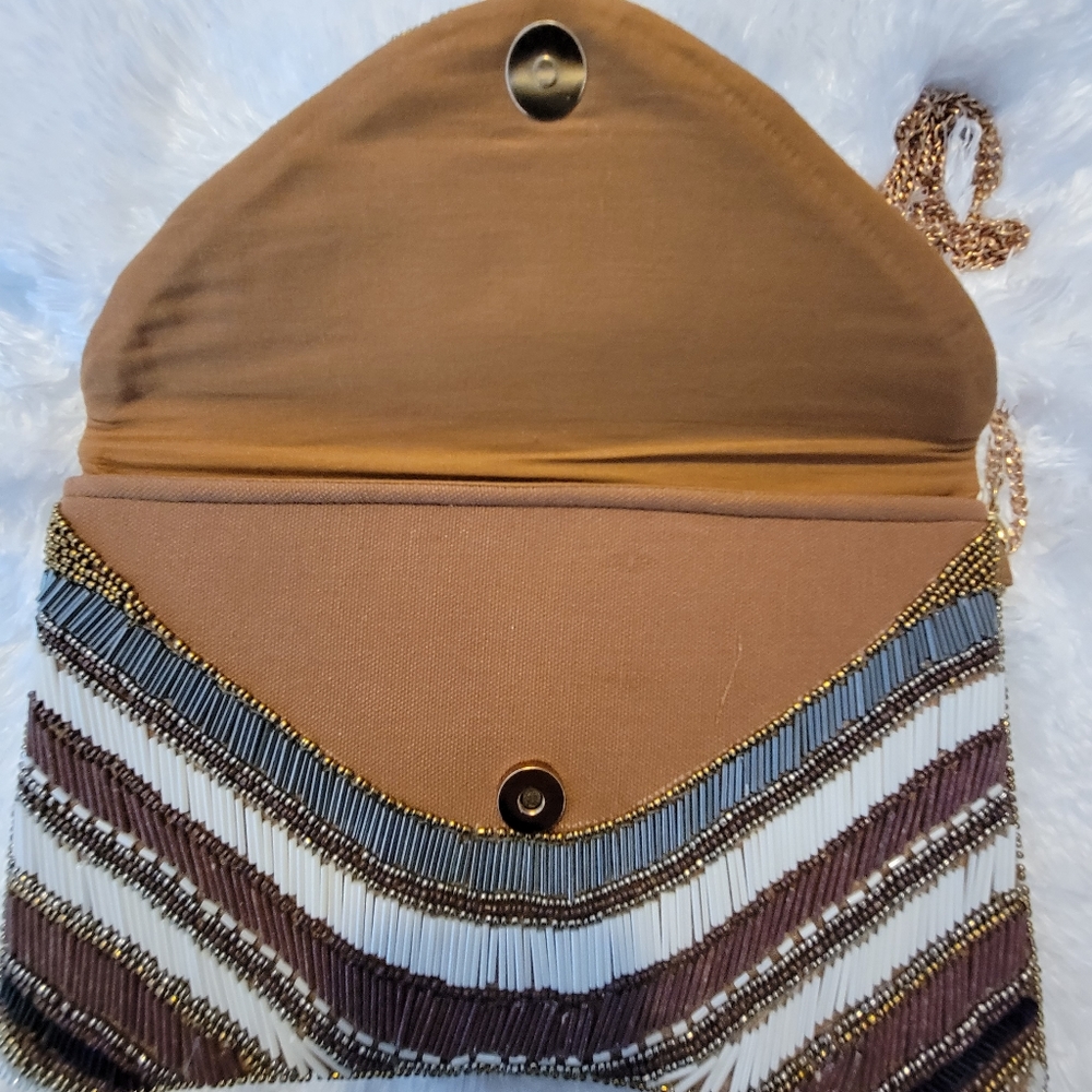 Purse - Picture 3 of 7